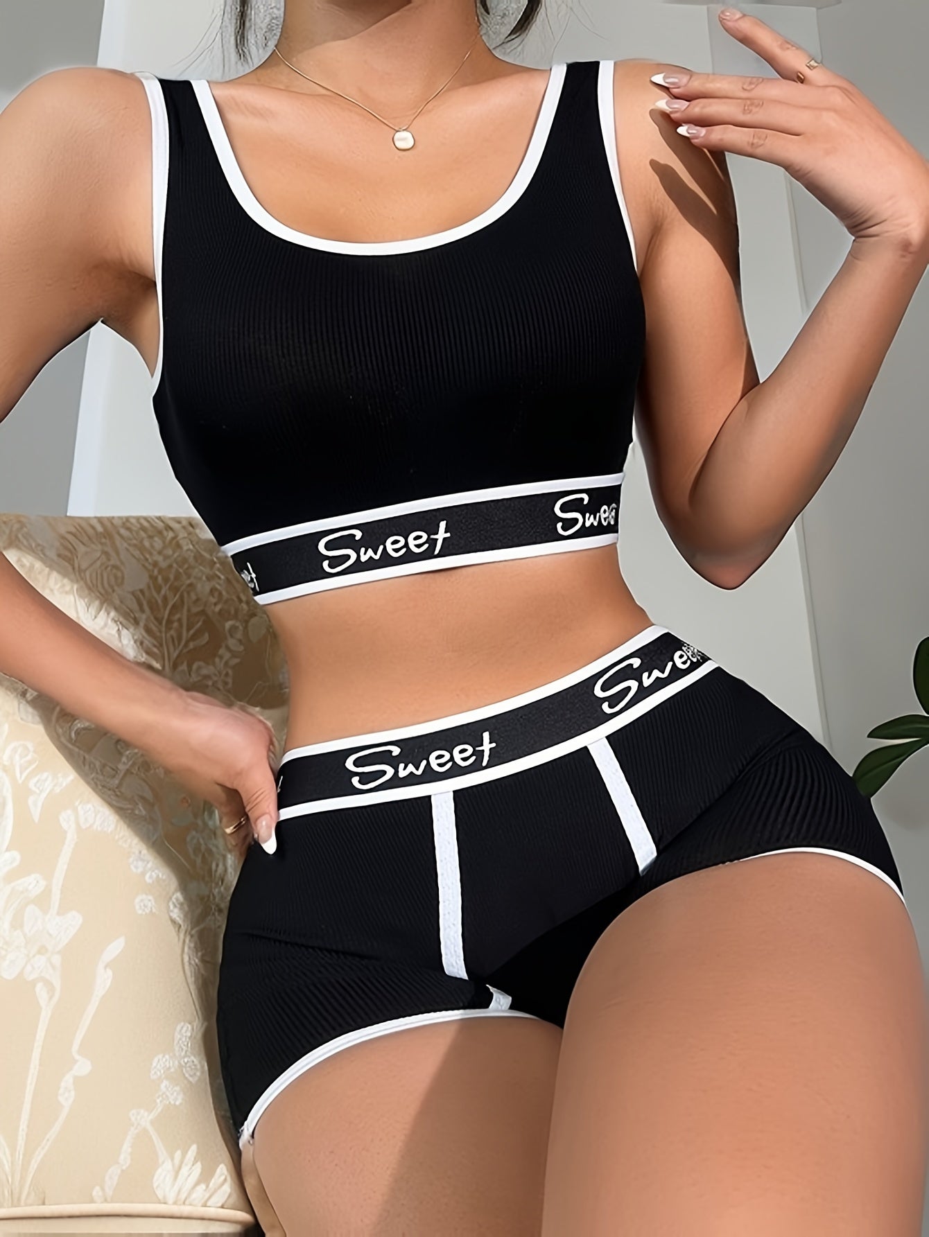 High Support Seamless Women's Breathable Backless Bra & Panty Set